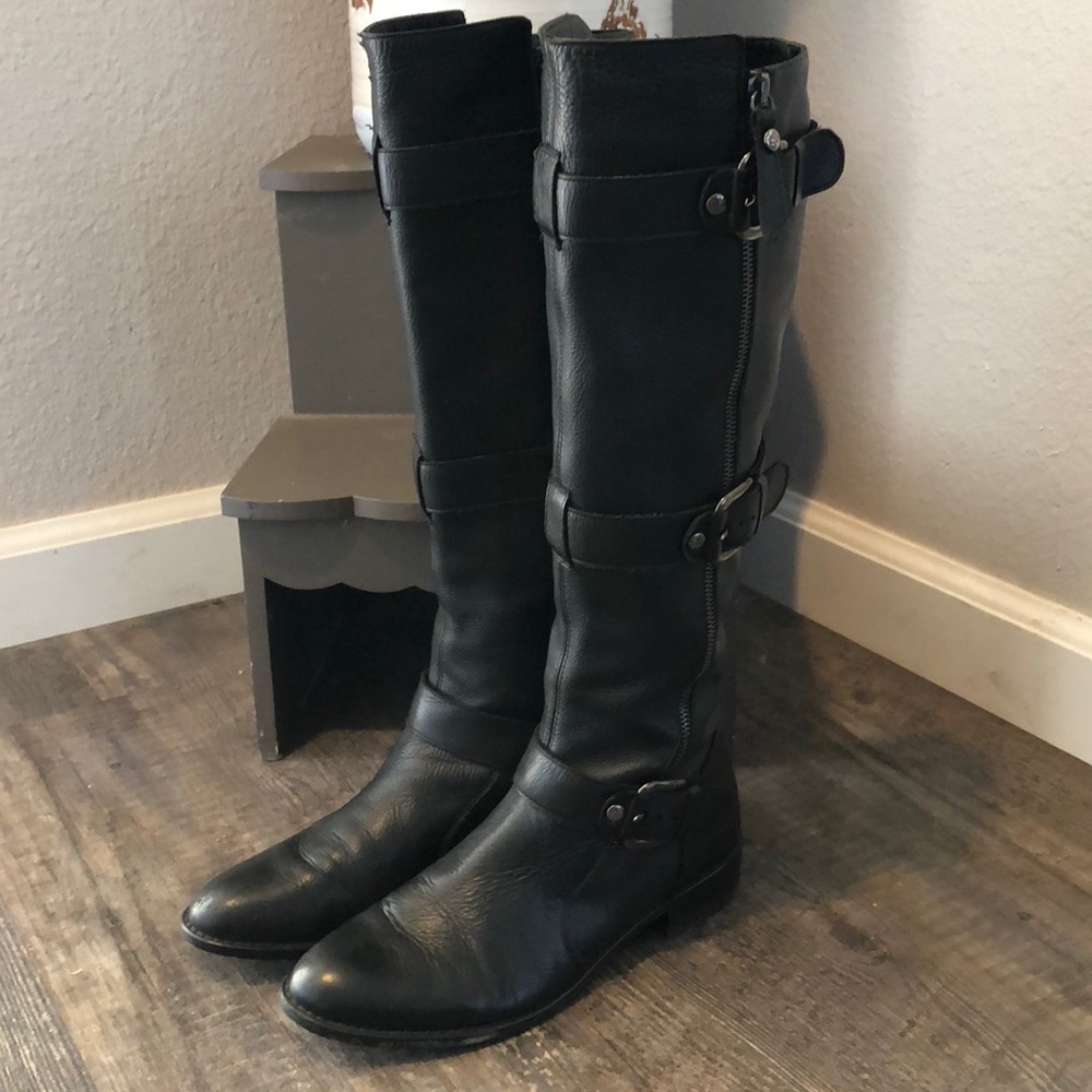 Stuart Weitzman boots